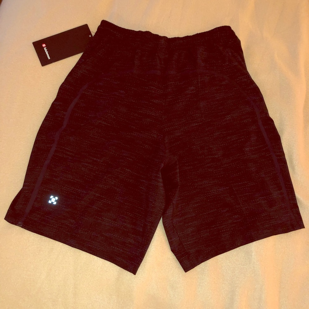 Lululemon Pace Breaker 9” Lined